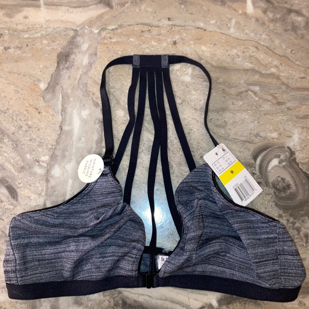 B.tempt’d black & gray stretchy bralette. So cute!!